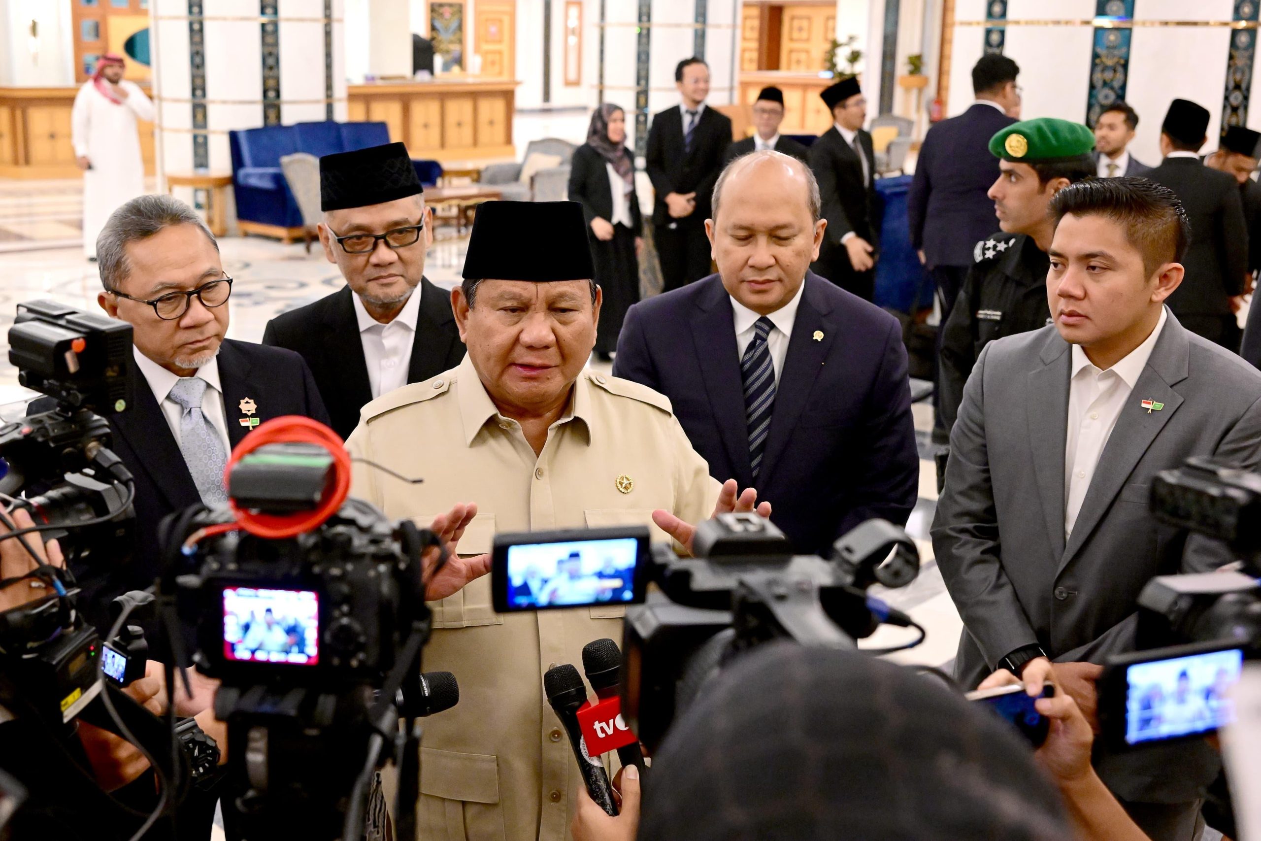 Presiden Prabowo Instruksikan Penyelamatan KMP Tunu Pratama Jaya dari Tanah Suci