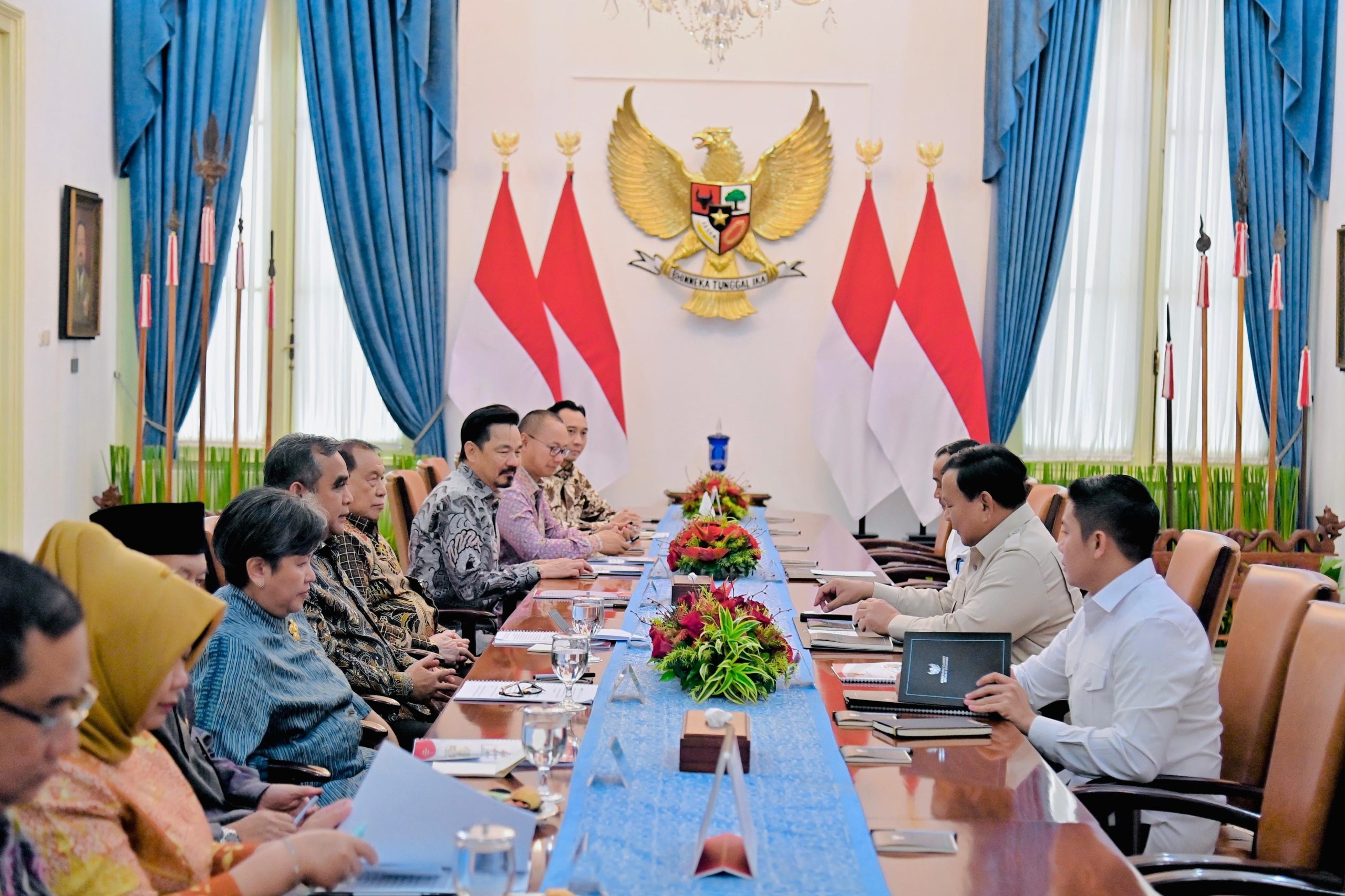 Presiden Prabowo Bahas Sidang MPR dan Dukungan untuk Palestina dengan Pimpinan MPR