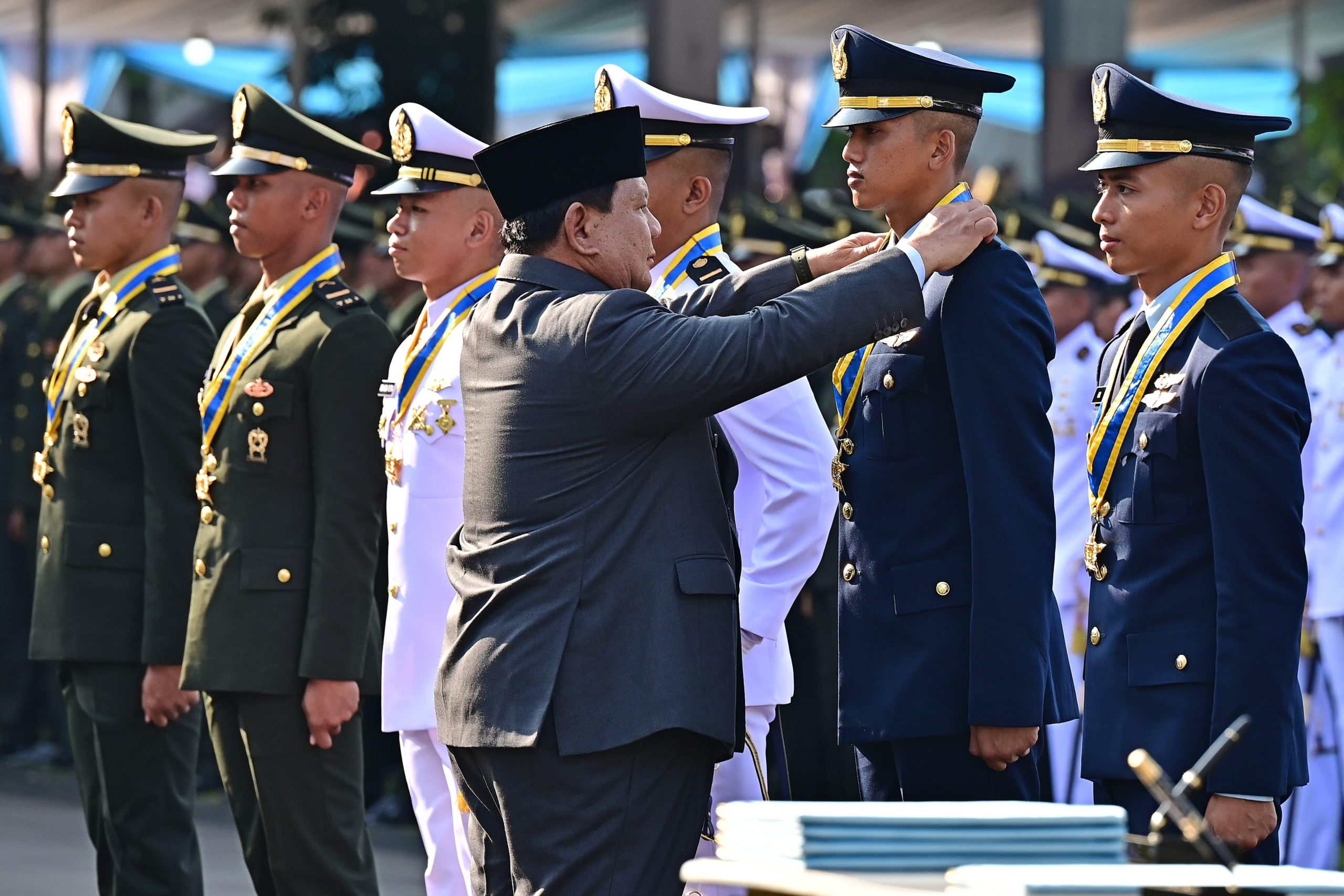 Presiden Prabowo Lantik Perwira Remaja TNI-Polri Siap Jalankan Amanah Negara