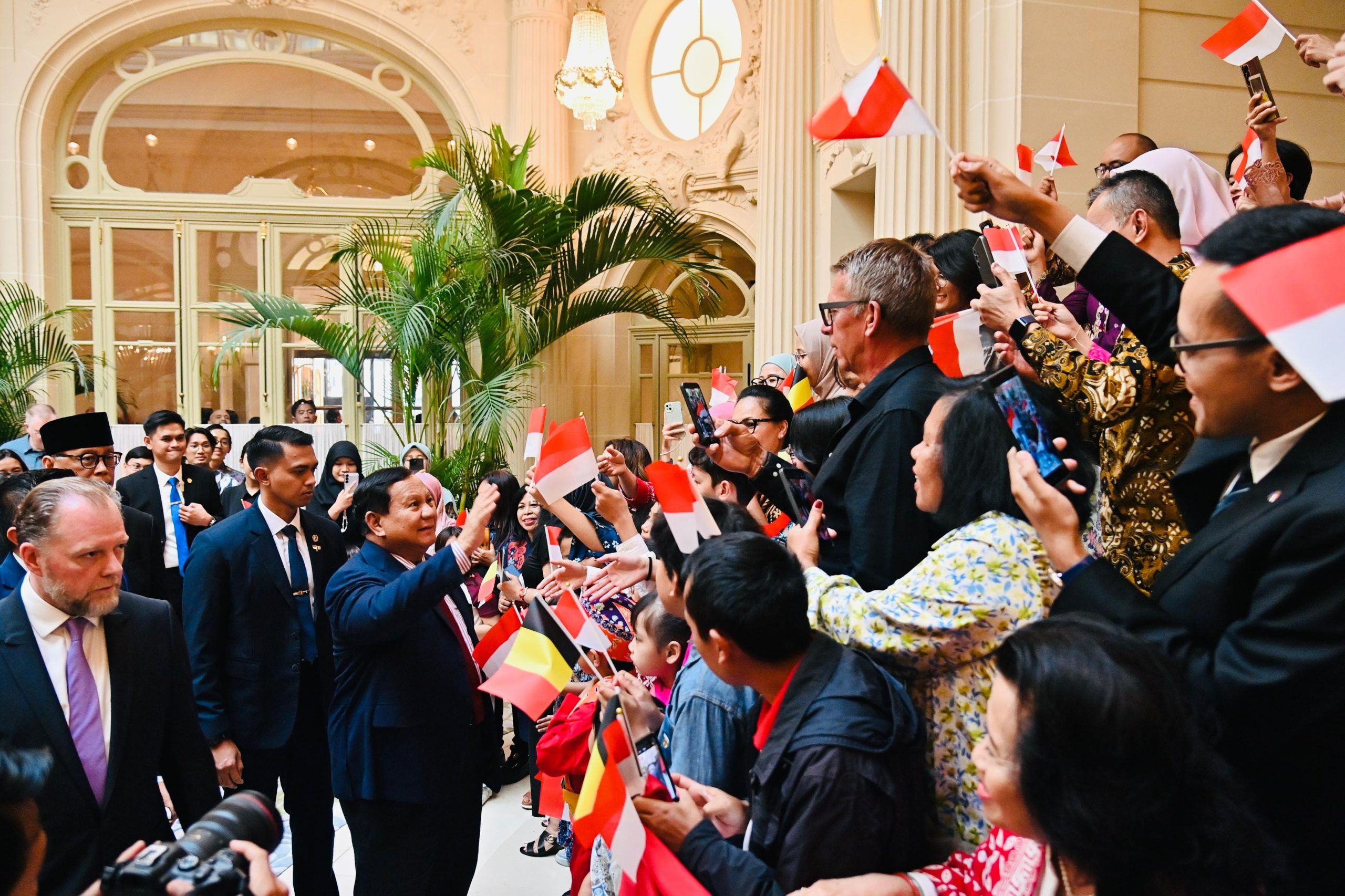 Presiden Prabowo Sapa Diaspora Indonesia di Brussel dengan Hangat dan Penuh Harapan