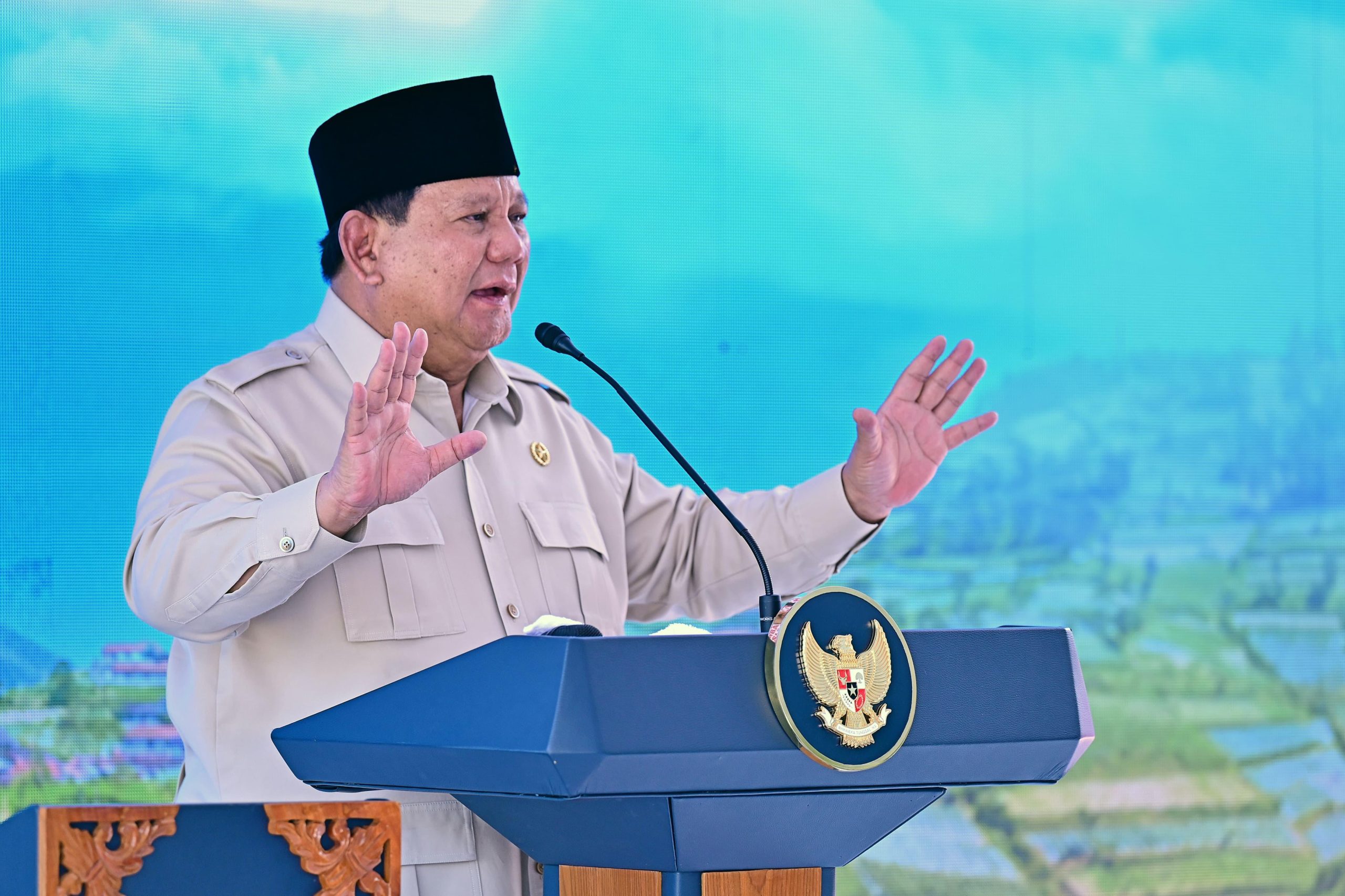 Presiden Prabowo Melawan “Serakahnomics”: Kembalikan Ekonomi ke Rakyat
