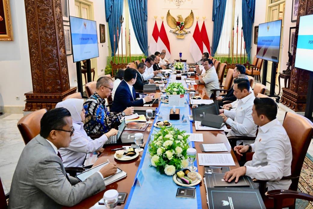Prabowo Percepat Listrik untuk 5.700 Desa dan 4.400 Dusun