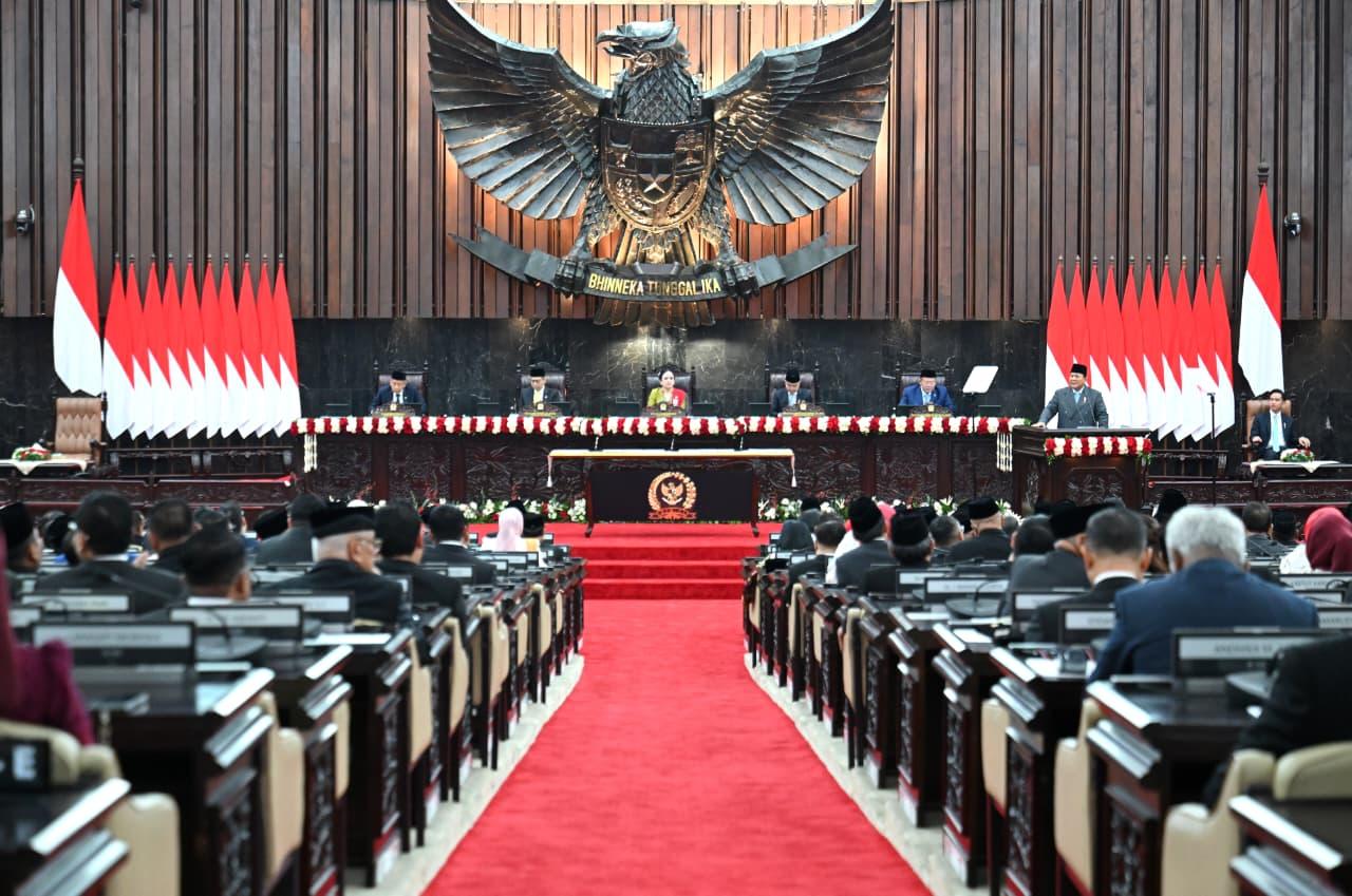 Prabowo Targetkan APBN 2026 Efisien dan Transparan