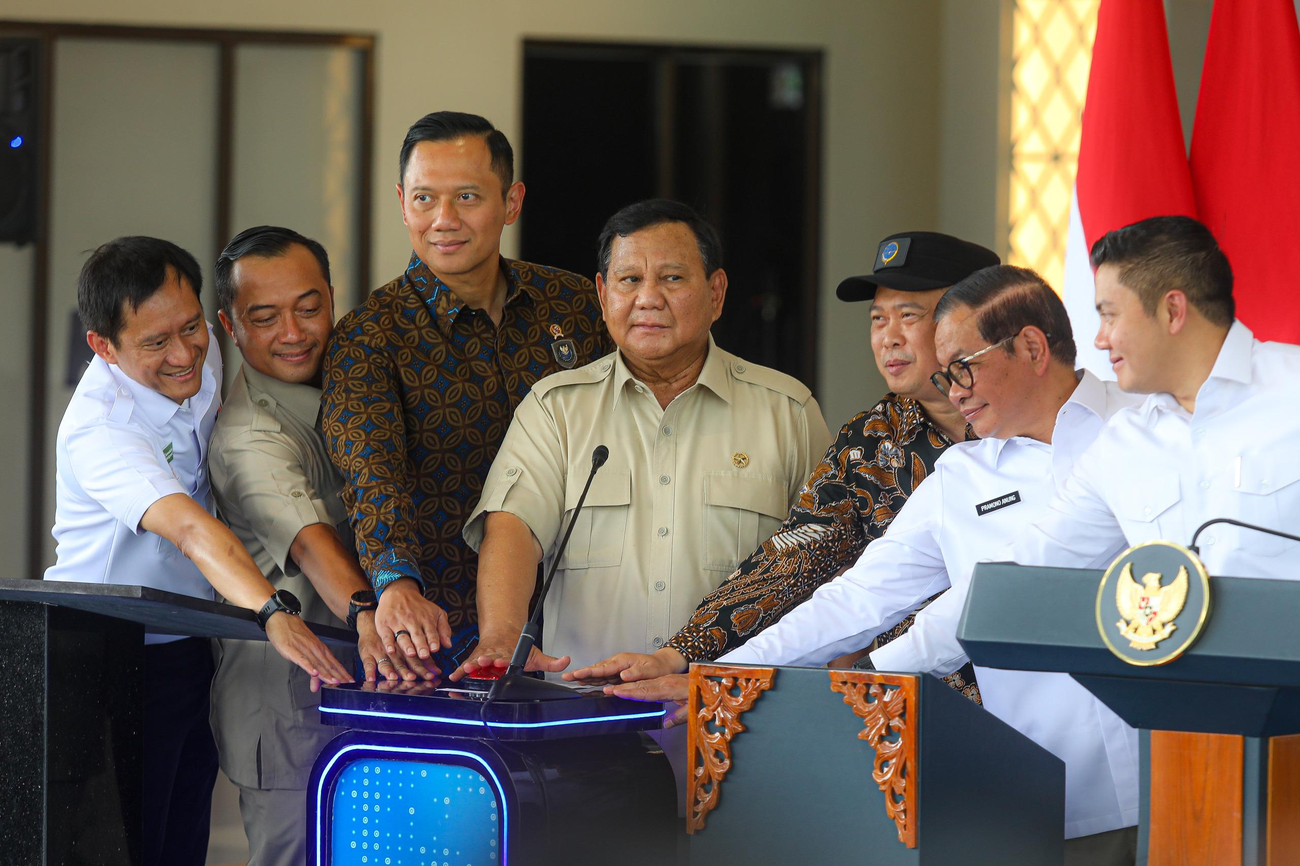 Presiden Prabowo Resmikan Stasiun Tanah Abang Baru: Modernisasi Transportasi Jakarta