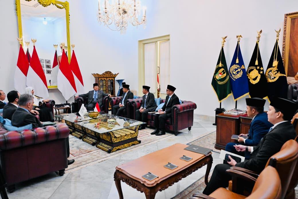 Prabowo Sambut Sekjen Liga Muslim Dunia